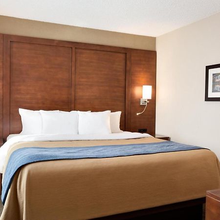 Comfort Inn & Suites Presidential Литъл Рок Екстериор снимка